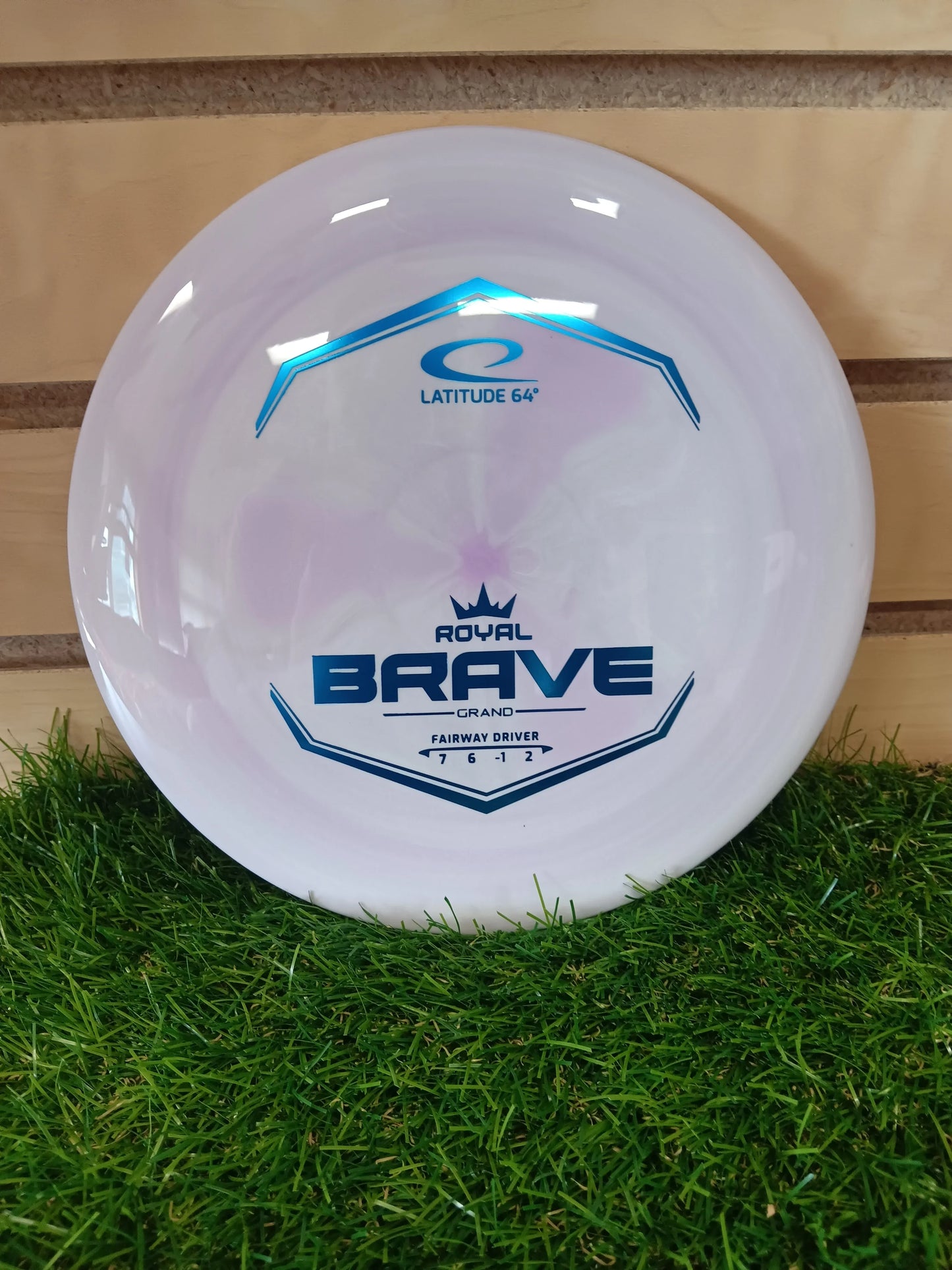 Latitude 64 Royal Grand Brave - DiscIn