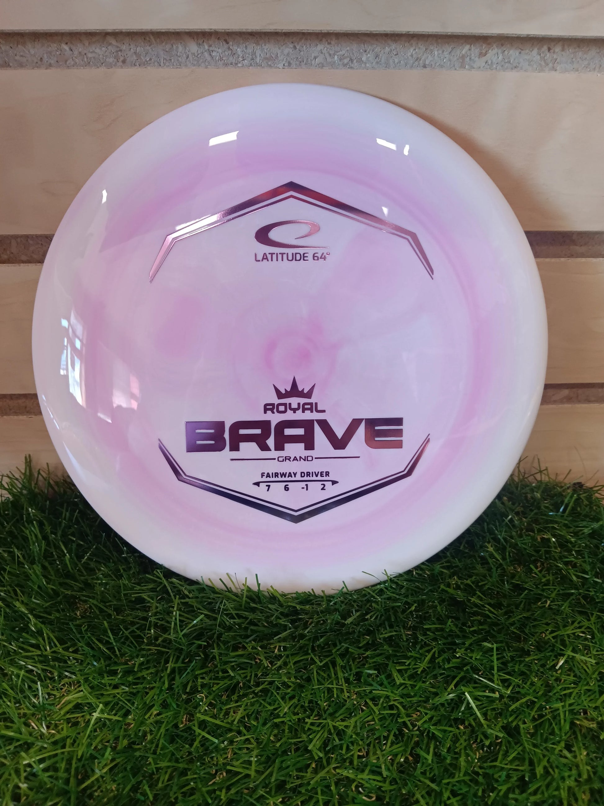 Latitude 64 Royal Grand Brave - DiscIn
