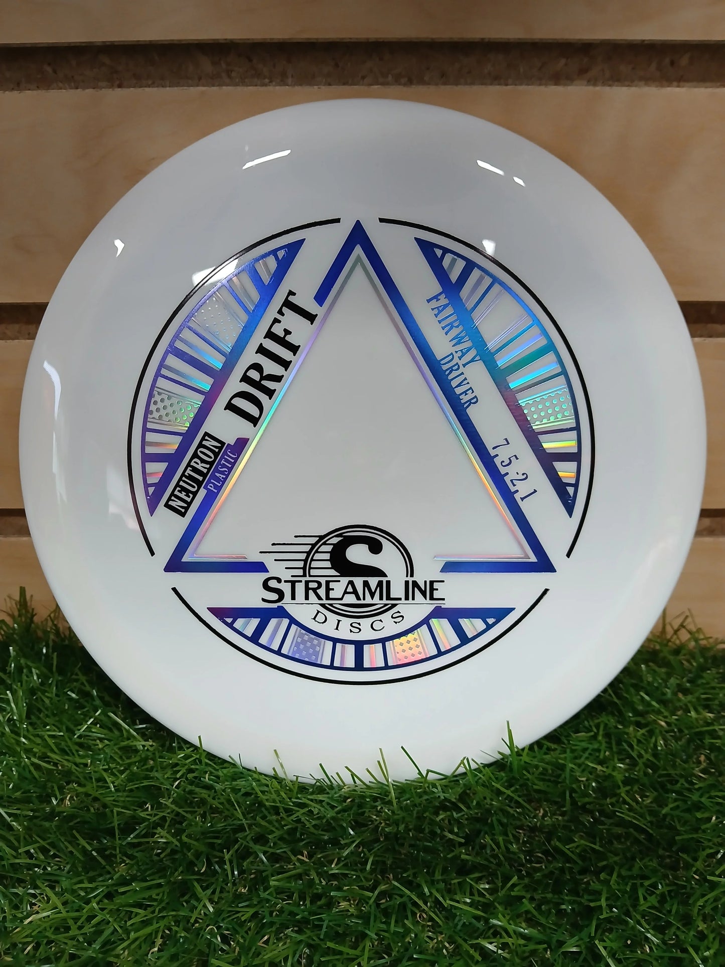 Streamline Neutron Drift - DiscIn