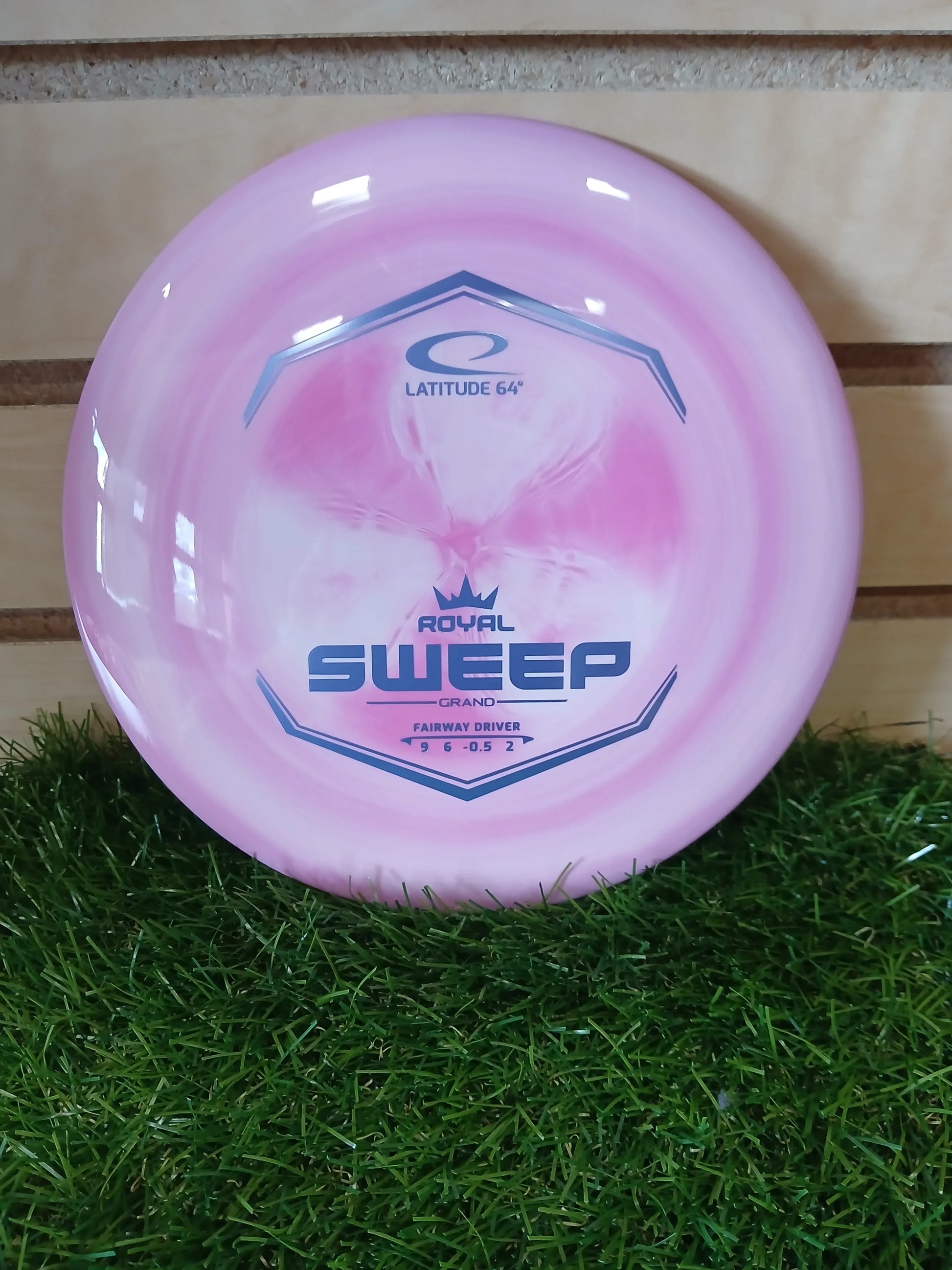 Latitude 64 Royal Grand Sweep - DiscIn