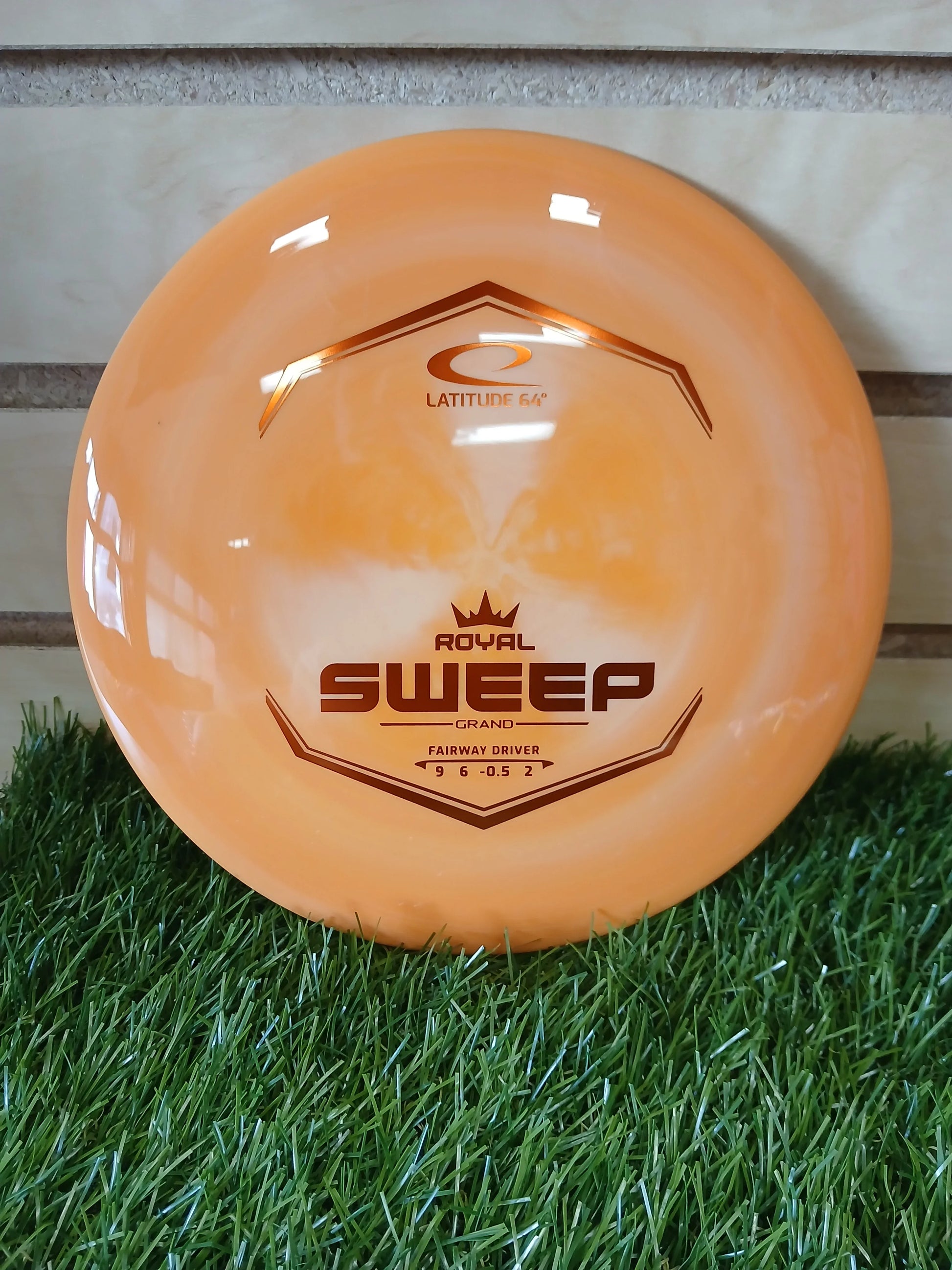 Latitude 64 Royal Grand Sweep - DiscIn