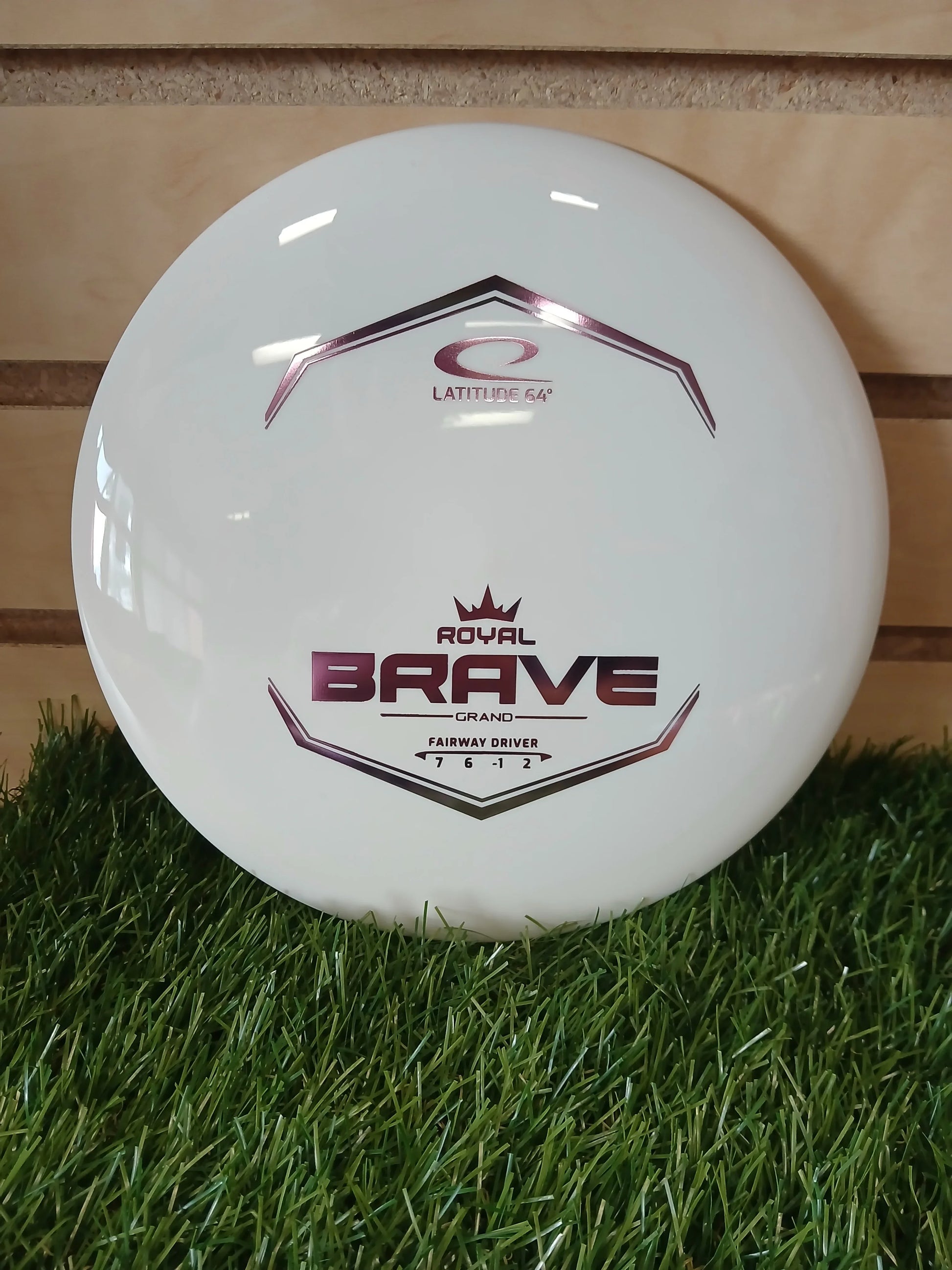 Latitude 64 Royal Grand Brave - DiscIn