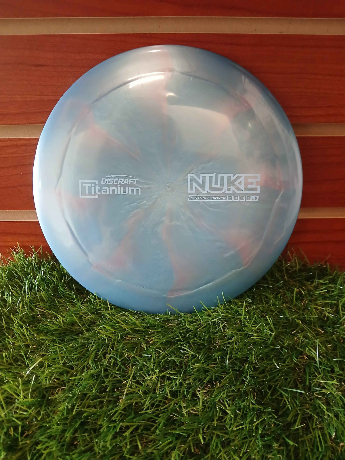 Discraft Titanium Nuke