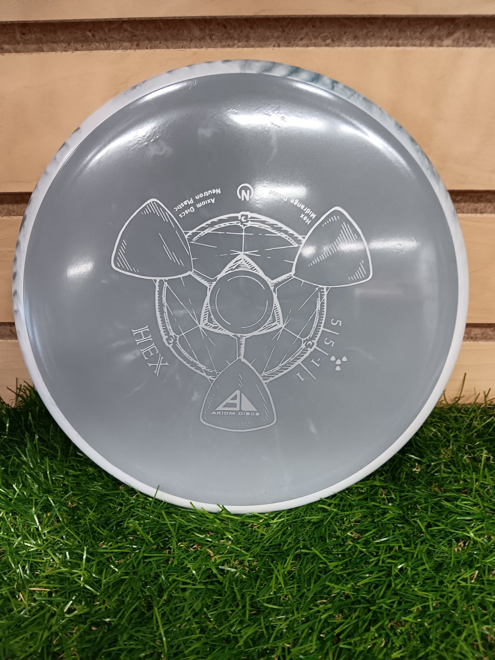 Axiom Neutron Hex - DiscIn