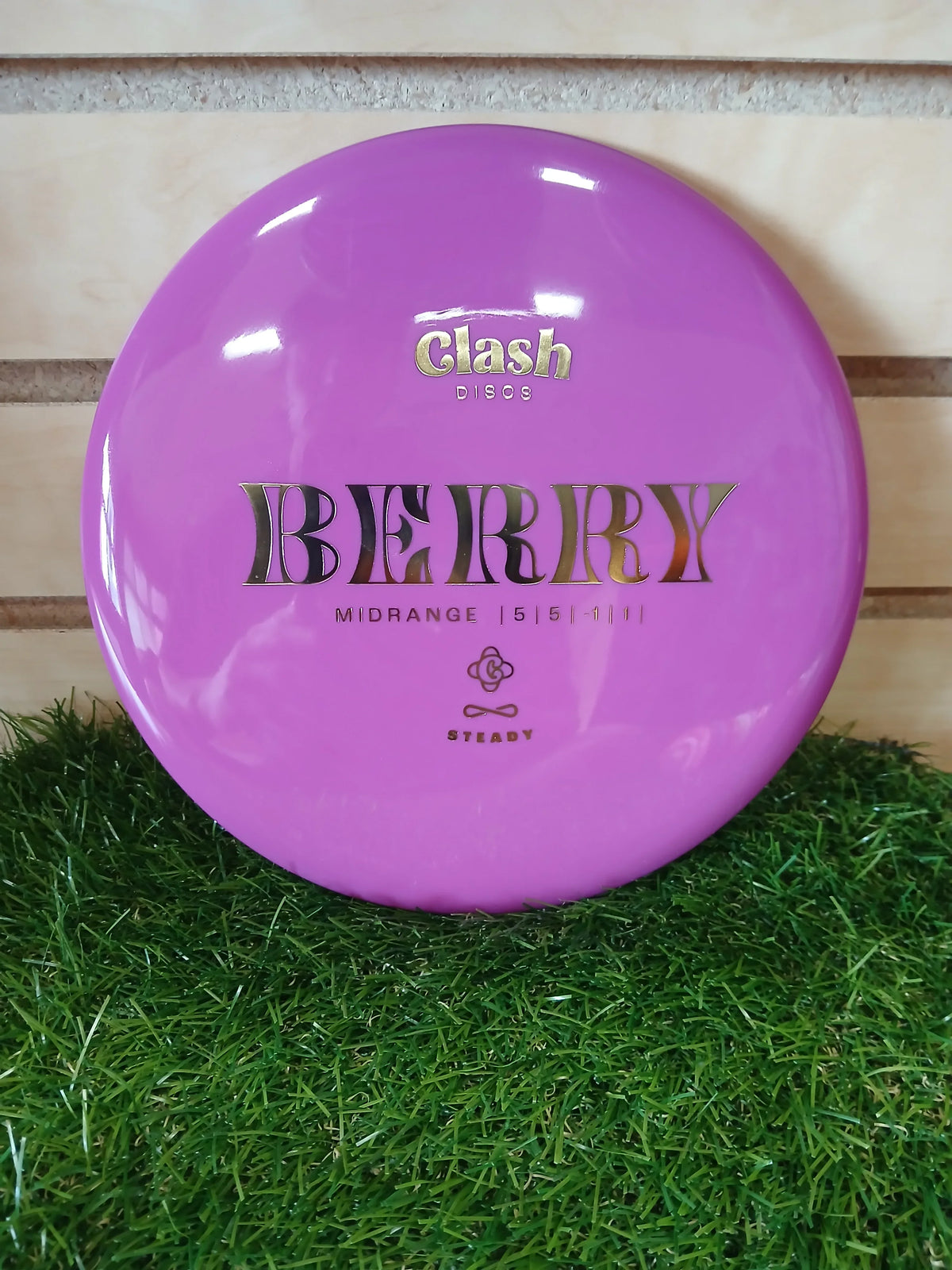 Clash Steady Berry - DiscIn